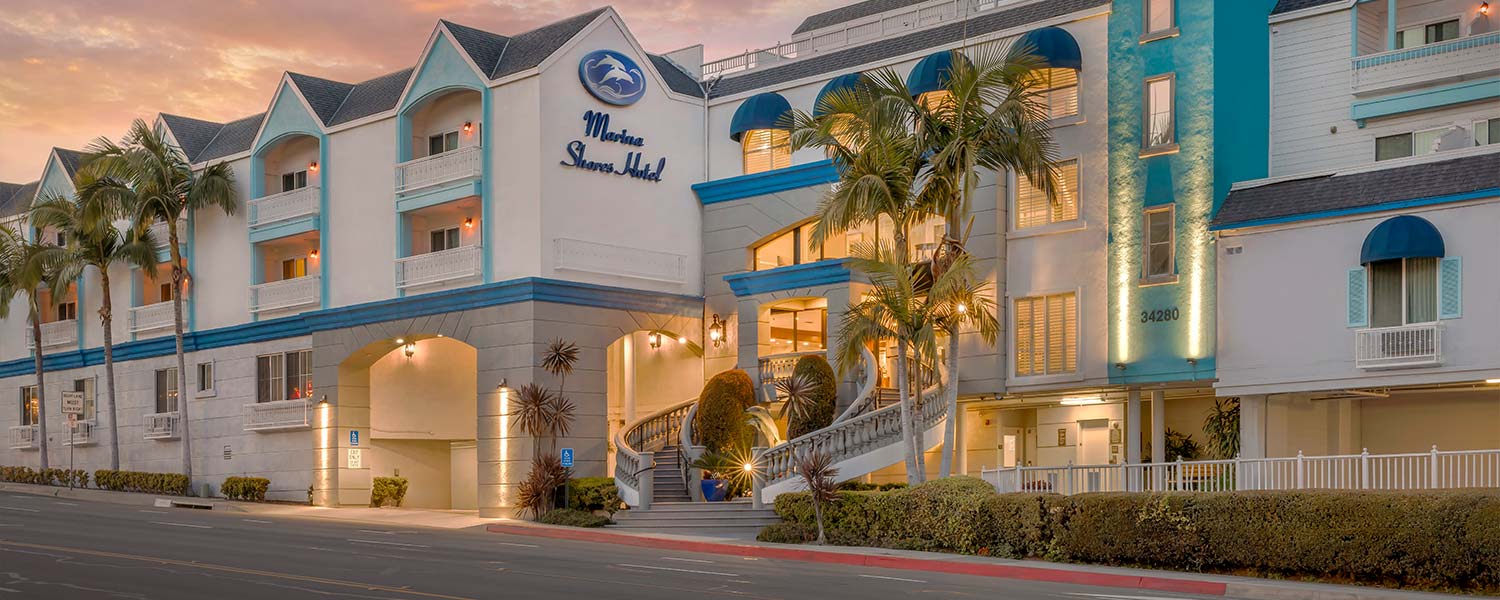 Image of hotel exterior entrance