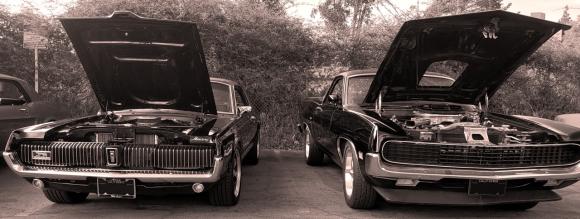 1968 Mercury Cougar and 1970 Ford Ranchero on display